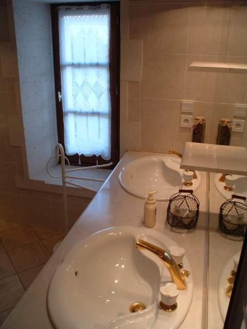 La Fontaine Des Arts Bed & Breakfast Mansle-les-Fontaines Bilik gambar